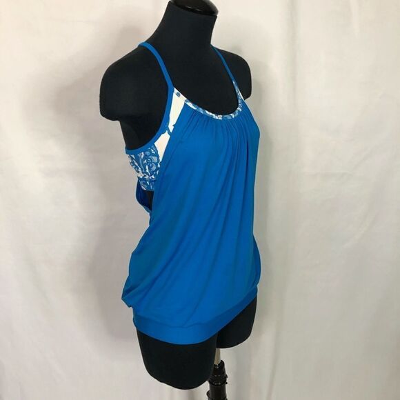 LuluLemon No Limits Tank - Women’s 4 - Picture 7 of 7